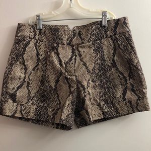 BCBGMAXAZRIA shorts size 4